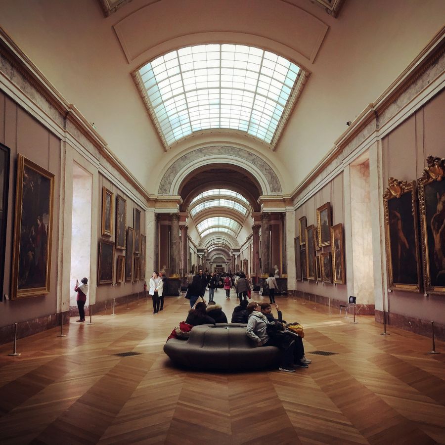 Louvre Ticket Entrance with Audio Guide